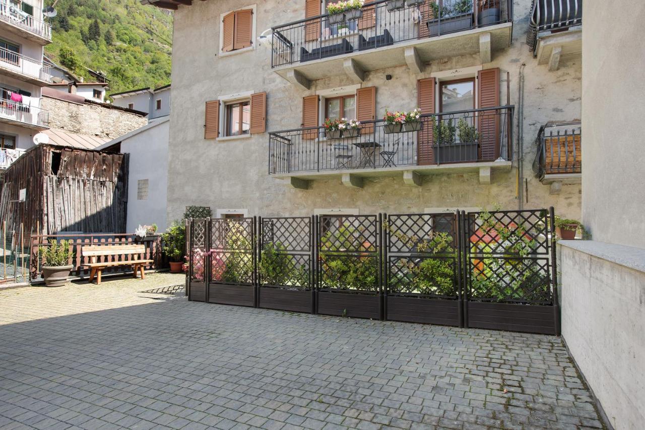 Apartament La Maison Du Bonheur Grosio Zewnętrze zdjęcie